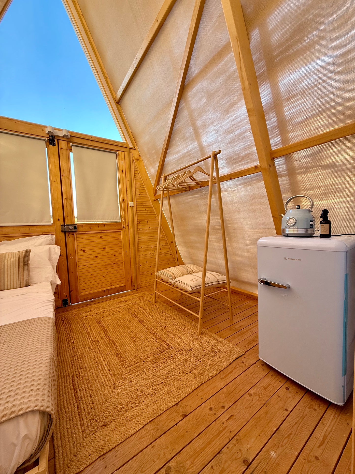 BUNGALOWS LUXURY ROOMS